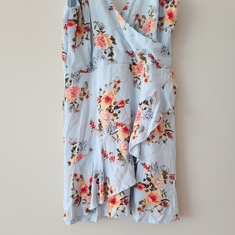 Light Blue Floral Wrap Dress with Ruffle Details - Picture 3 of 8